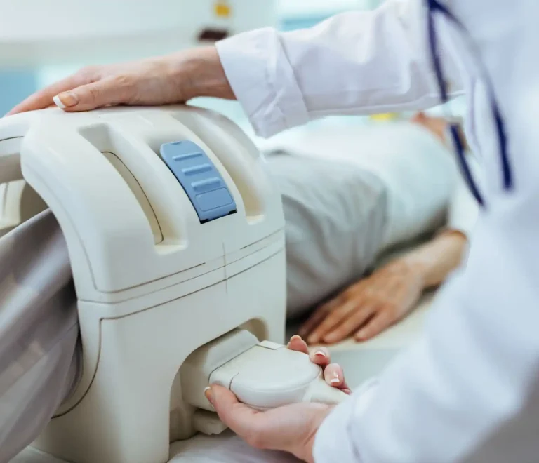 Effective Non-Invasive Pain Management Techniques